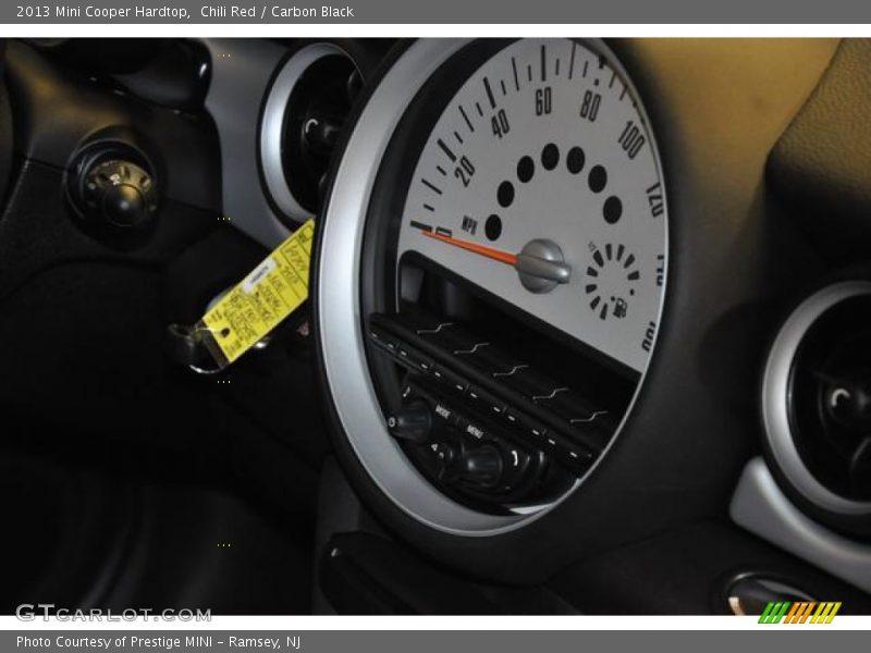 Chili Red / Carbon Black 2013 Mini Cooper Hardtop