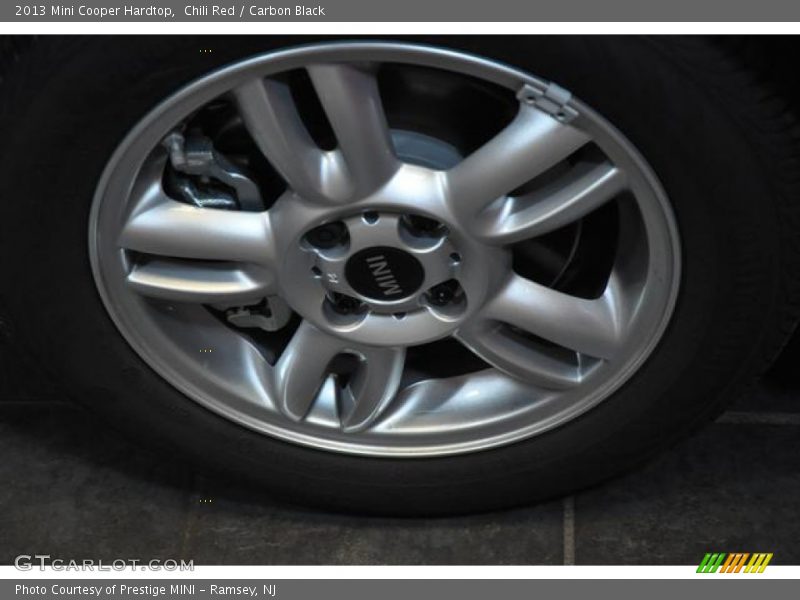 Chili Red / Carbon Black 2013 Mini Cooper Hardtop