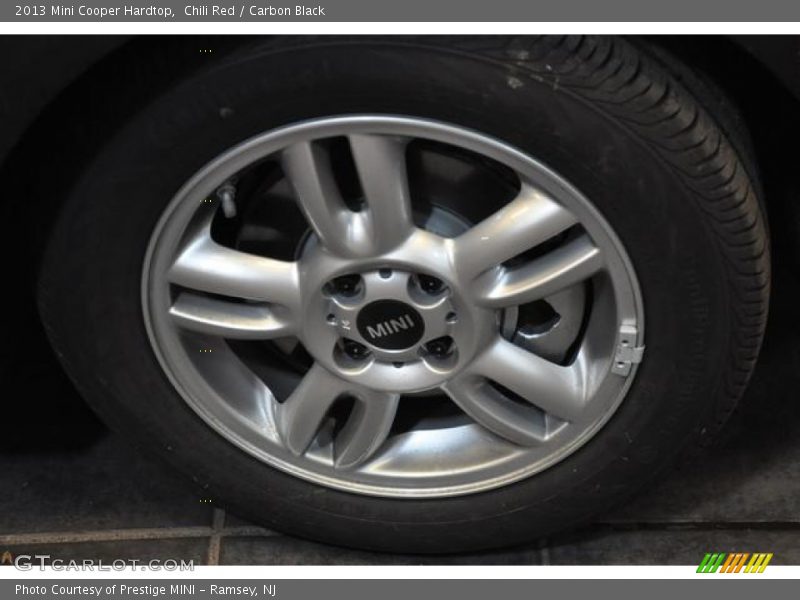 Chili Red / Carbon Black 2013 Mini Cooper Hardtop