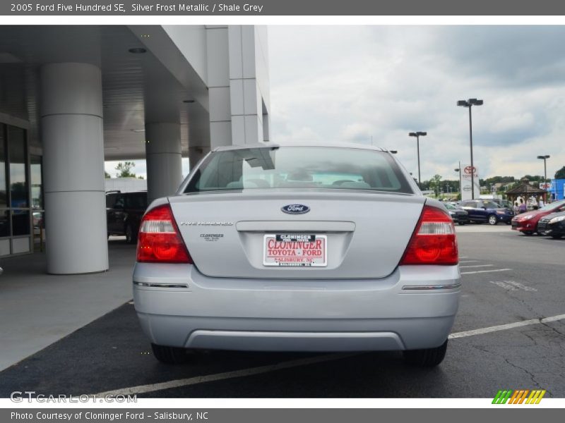 Silver Frost Metallic / Shale Grey 2005 Ford Five Hundred SE