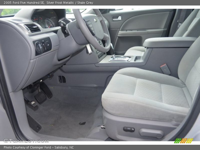 Silver Frost Metallic / Shale Grey 2005 Ford Five Hundred SE