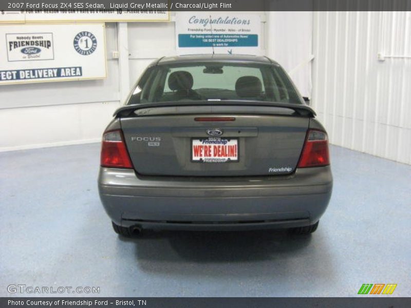 Liquid Grey Metallic / Charcoal/Light Flint 2007 Ford Focus ZX4 SES Sedan