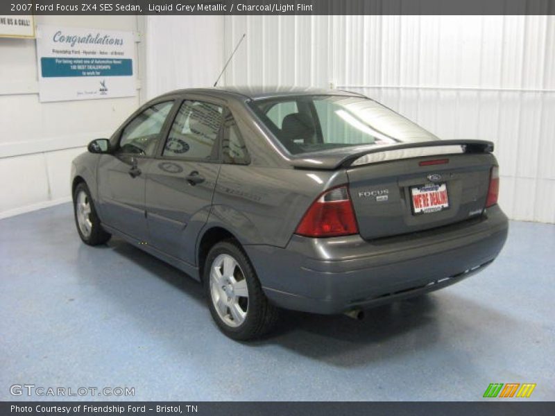 Liquid Grey Metallic / Charcoal/Light Flint 2007 Ford Focus ZX4 SES Sedan