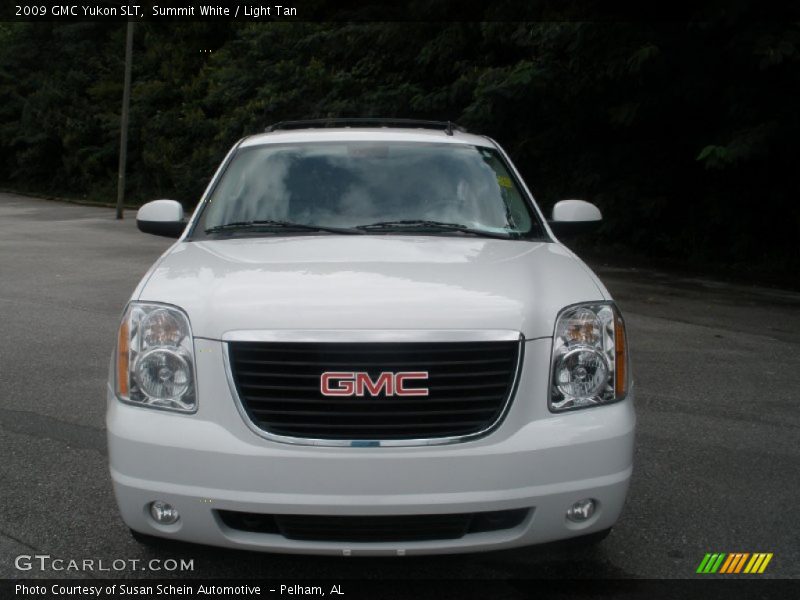 Summit White / Light Tan 2009 GMC Yukon SLT
