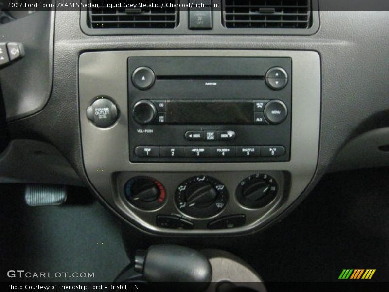 Liquid Grey Metallic / Charcoal/Light Flint 2007 Ford Focus ZX4 SES Sedan
