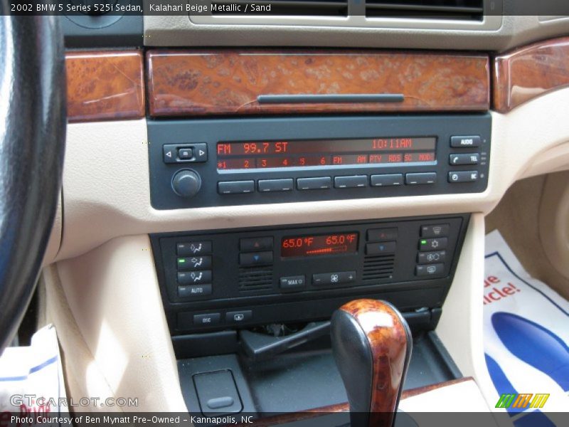 Kalahari Beige Metallic / Sand 2002 BMW 5 Series 525i Sedan
