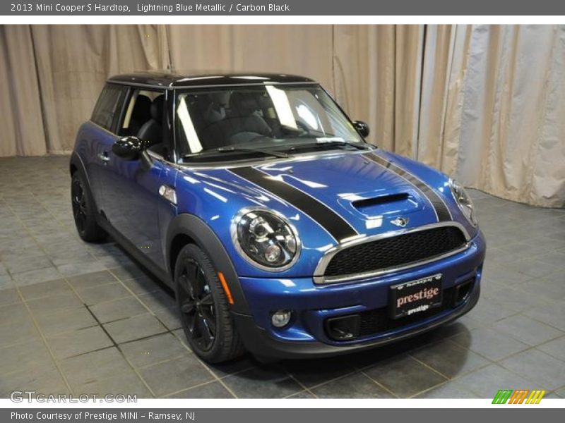 Lightning Blue Metallic / Carbon Black 2013 Mini Cooper S Hardtop