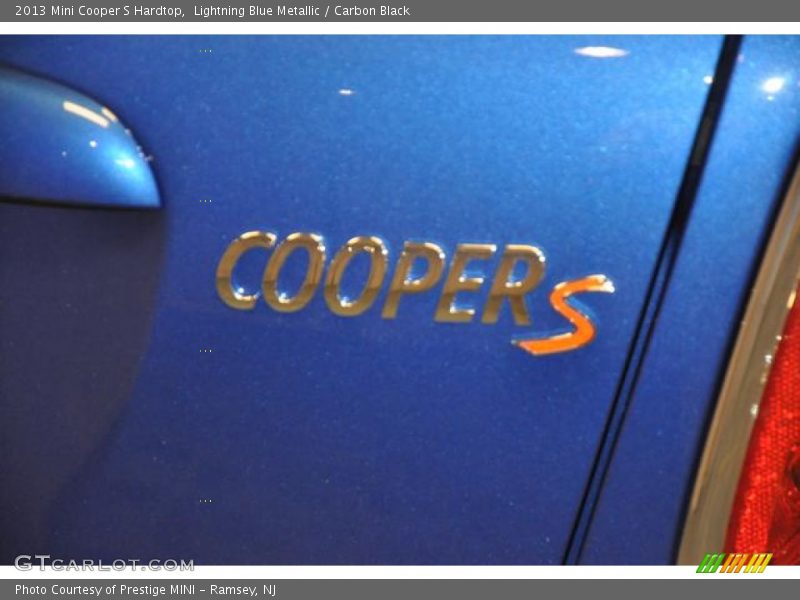 Lightning Blue Metallic / Carbon Black 2013 Mini Cooper S Hardtop