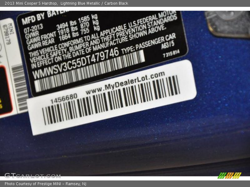 Lightning Blue Metallic / Carbon Black 2013 Mini Cooper S Hardtop