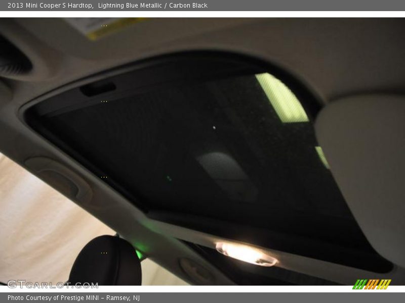 Lightning Blue Metallic / Carbon Black 2013 Mini Cooper S Hardtop