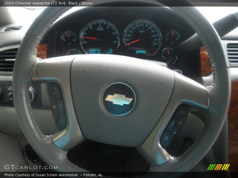 Black / Ebony 2009 Chevrolet Avalanche LTZ 4x4