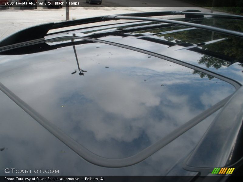 Black / Taupe 2009 Toyota 4Runner SR5