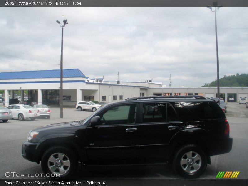 Black / Taupe 2009 Toyota 4Runner SR5
