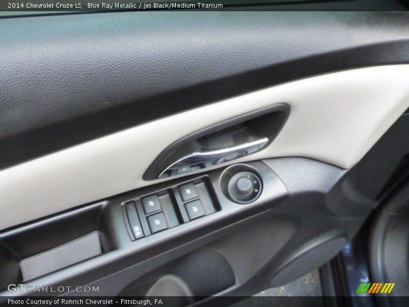 Blue Ray Metallic / Jet Black/Medium Titanium 2014 Chevrolet Cruze LS