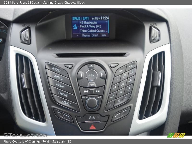 Sterling Gray / Charcoal Black 2014 Ford Focus SE Sedan