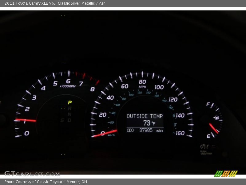 Classic Silver Metallic / Ash 2011 Toyota Camry XLE V6