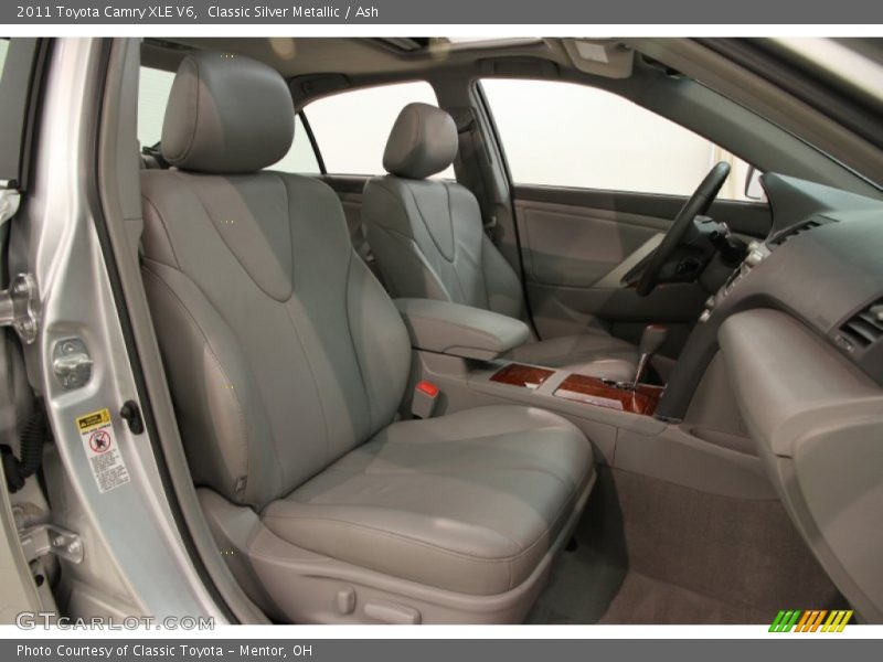 Classic Silver Metallic / Ash 2011 Toyota Camry XLE V6