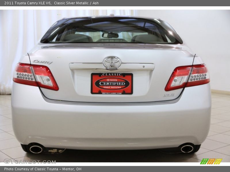 Classic Silver Metallic / Ash 2011 Toyota Camry XLE V6