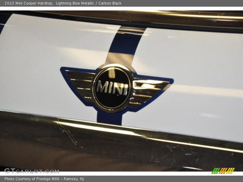 Lightning Blue Metallic / Carbon Black 2013 Mini Cooper Hardtop