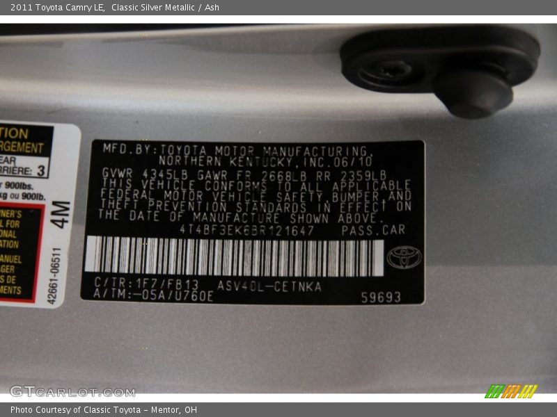 Classic Silver Metallic / Ash 2011 Toyota Camry LE