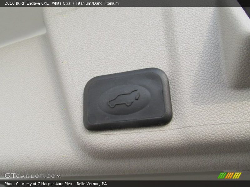 White Opal / Titanium/Dark Titanium 2010 Buick Enclave CXL