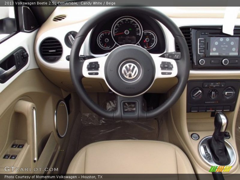 Candy White / Beige 2013 Volkswagen Beetle 2.5L Convertible