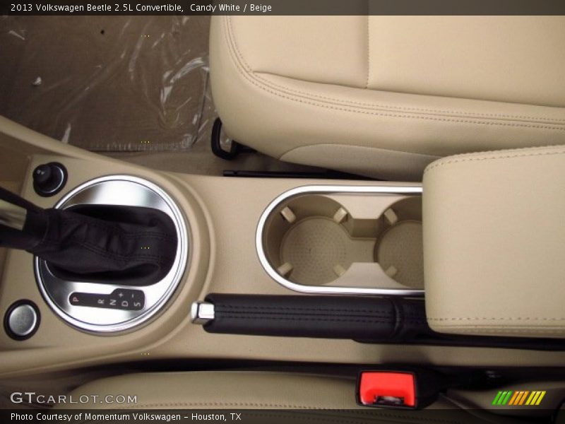Candy White / Beige 2013 Volkswagen Beetle 2.5L Convertible