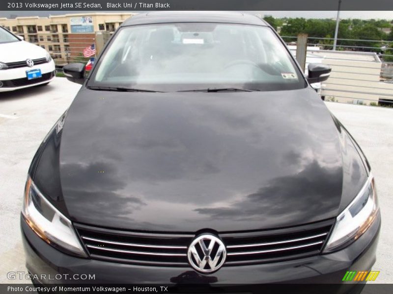 Black Uni / Titan Black 2013 Volkswagen Jetta SE Sedan