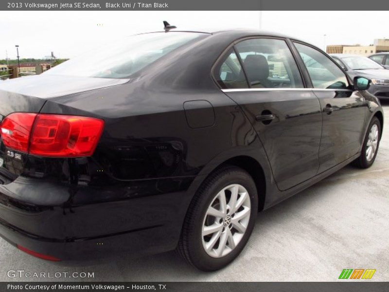 Black Uni / Titan Black 2013 Volkswagen Jetta SE Sedan