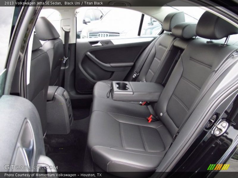 Black Uni / Titan Black 2013 Volkswagen Jetta SE Sedan