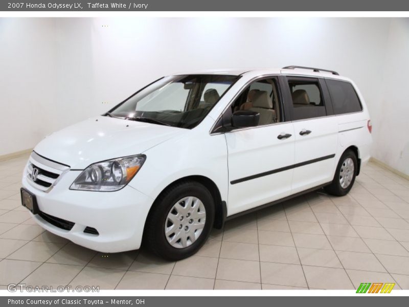 Front 3/4 View of 2007 Odyssey LX