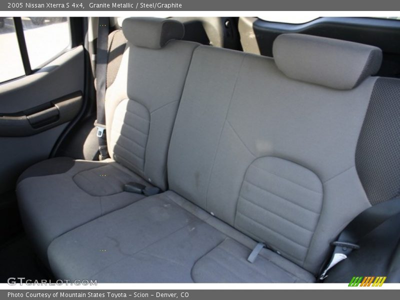 Granite Metallic / Steel/Graphite 2005 Nissan Xterra S 4x4