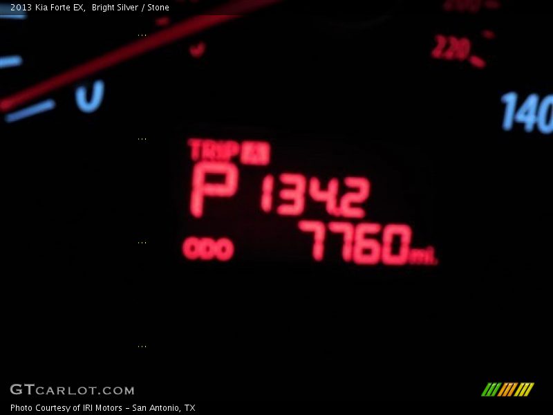 Bright Silver / Stone 2013 Kia Forte EX