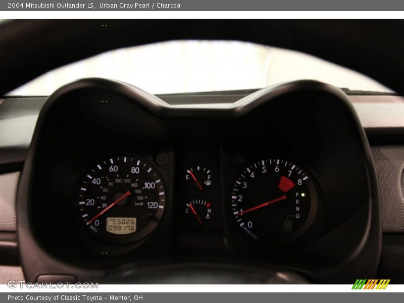 Urban Gray Pearl / Charcoal 2004 Mitsubishi Outlander LS