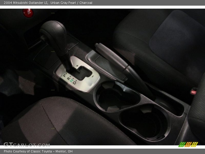 Urban Gray Pearl / Charcoal 2004 Mitsubishi Outlander LS