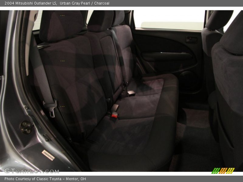 Urban Gray Pearl / Charcoal 2004 Mitsubishi Outlander LS