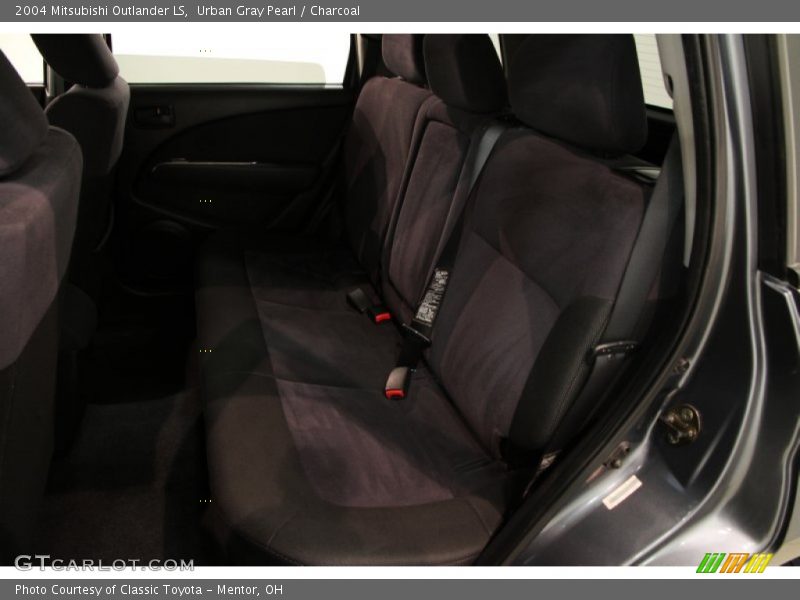 Urban Gray Pearl / Charcoal 2004 Mitsubishi Outlander LS