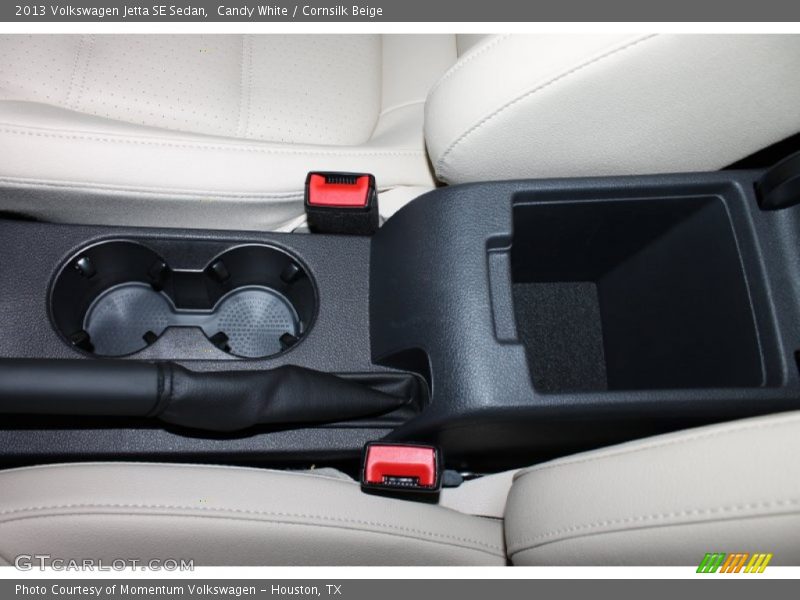 Candy White / Cornsilk Beige 2013 Volkswagen Jetta SE Sedan