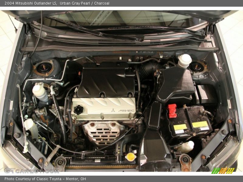 Urban Gray Pearl / Charcoal 2004 Mitsubishi Outlander LS