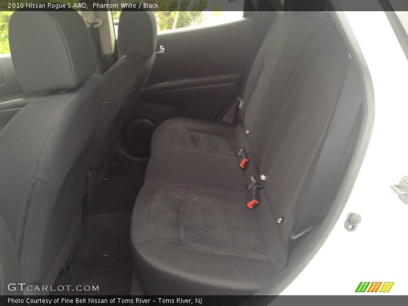 Phantom White / Black 2010 Nissan Rogue S AWD