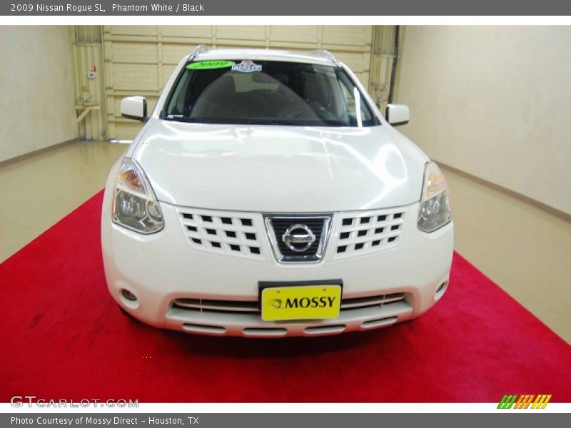 Phantom White / Black 2009 Nissan Rogue SL