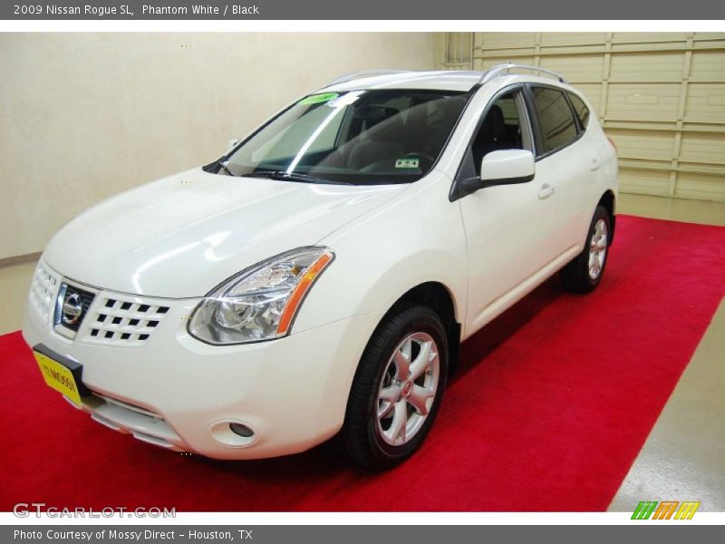 Phantom White / Black 2009 Nissan Rogue SL