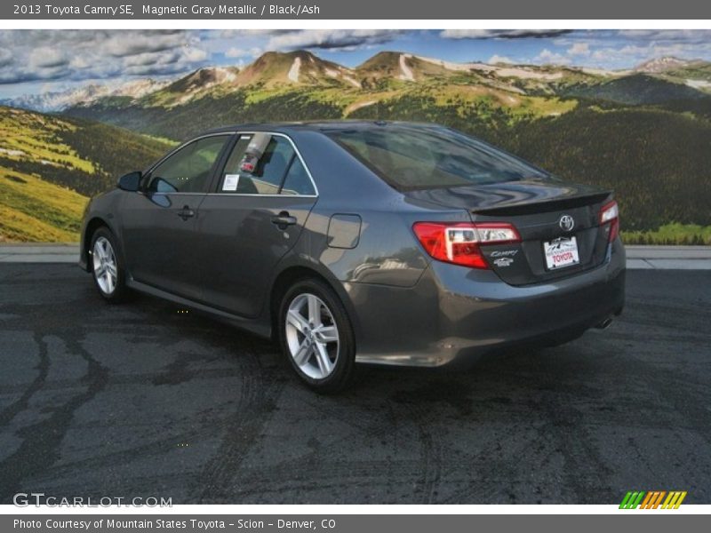 Magnetic Gray Metallic / Black/Ash 2013 Toyota Camry SE