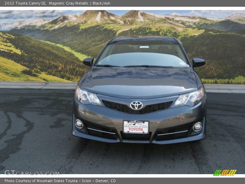 Magnetic Gray Metallic / Black/Ash 2013 Toyota Camry SE