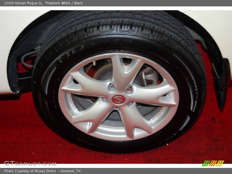 Phantom White / Black 2009 Nissan Rogue SL