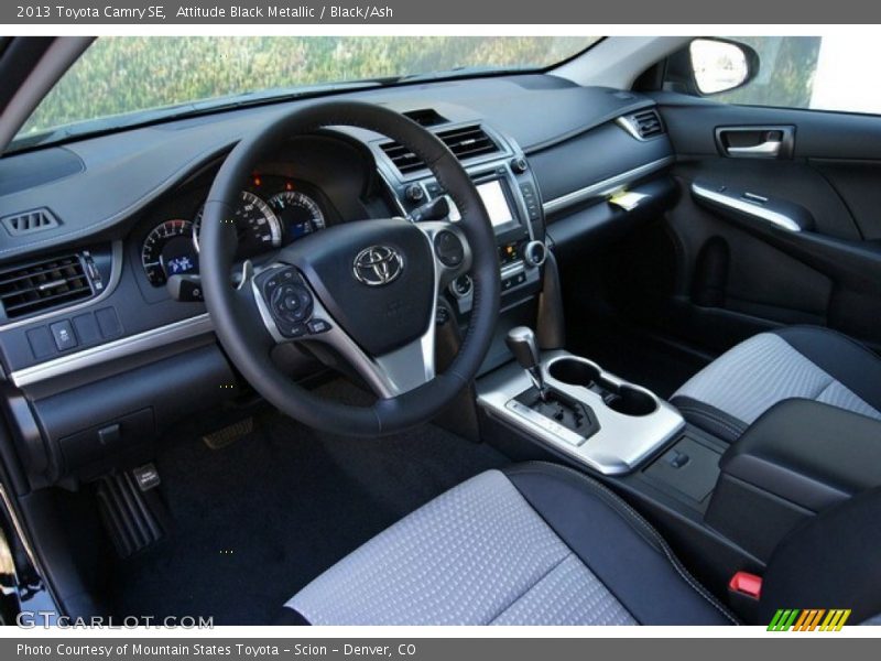 Attitude Black Metallic / Black/Ash 2013 Toyota Camry SE