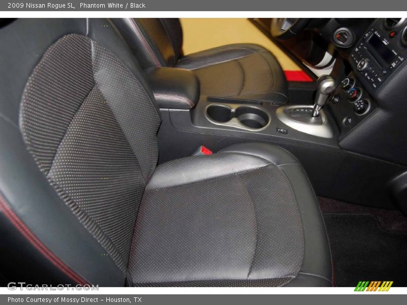 Phantom White / Black 2009 Nissan Rogue SL