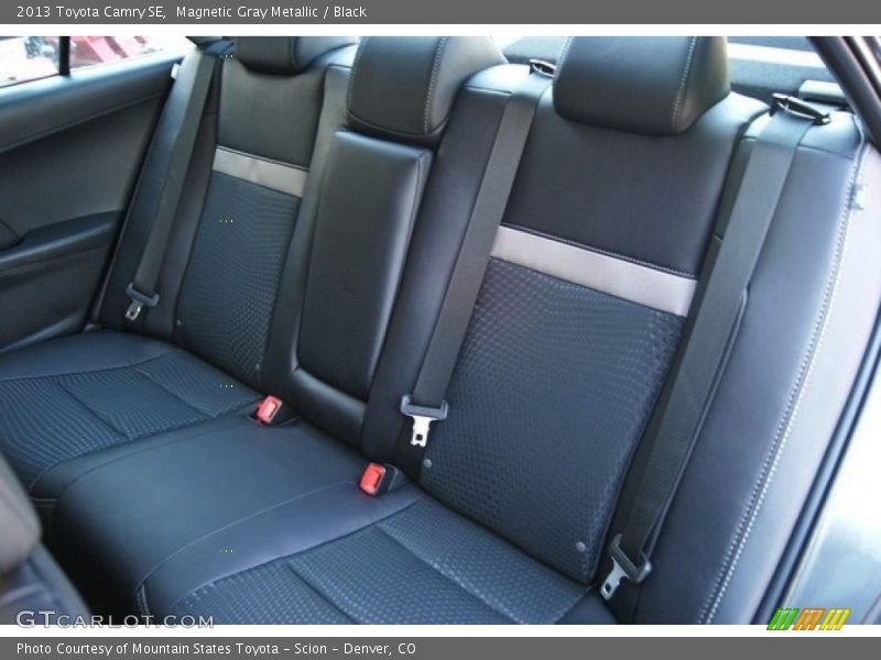 Magnetic Gray Metallic / Black 2013 Toyota Camry SE