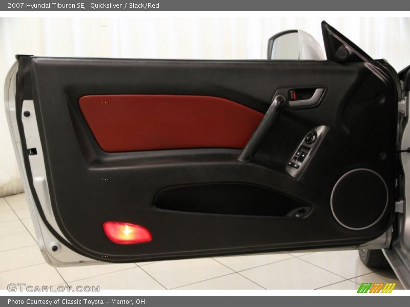 Quicksilver / Black/Red 2007 Hyundai Tiburon SE