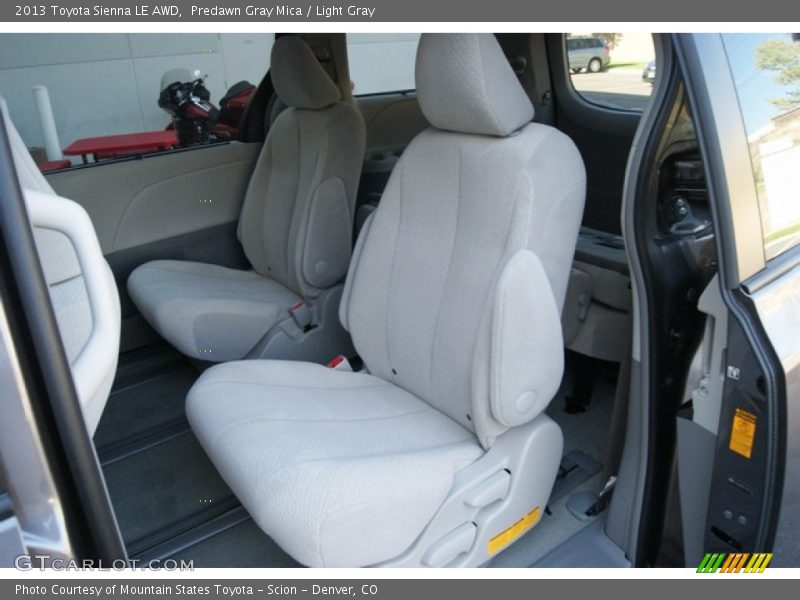 Predawn Gray Mica / Light Gray 2013 Toyota Sienna LE AWD
